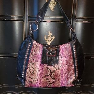 Handmade Monica Famora